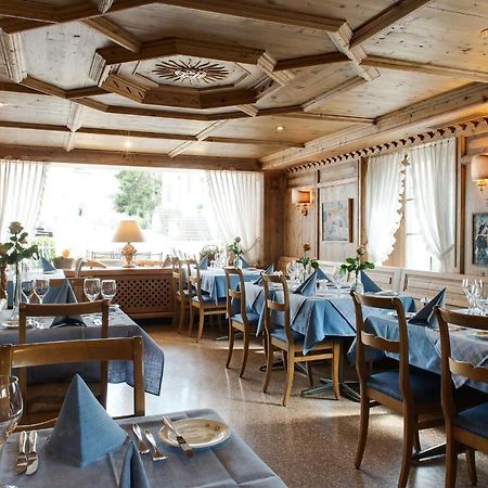 Kunsthotel Linde Garni アインジーデルン エクステリア 写真