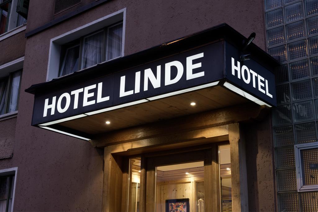 Kunsthotel Linde Garni アインジーデルン エクステリア 写真