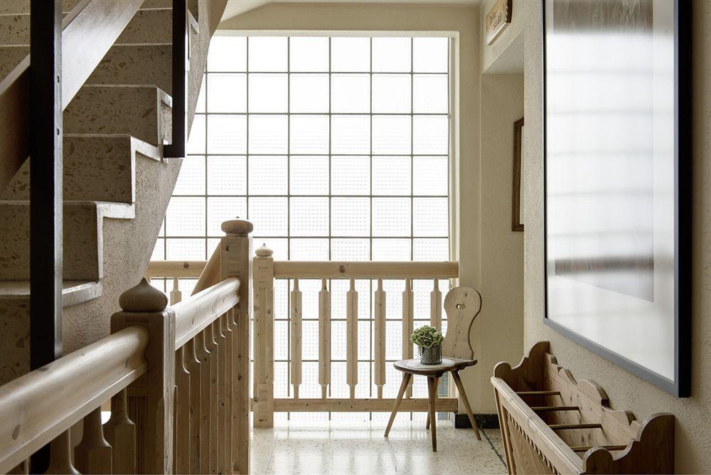 Kunsthotel Linde Garni アインジーデルン エクステリア 写真