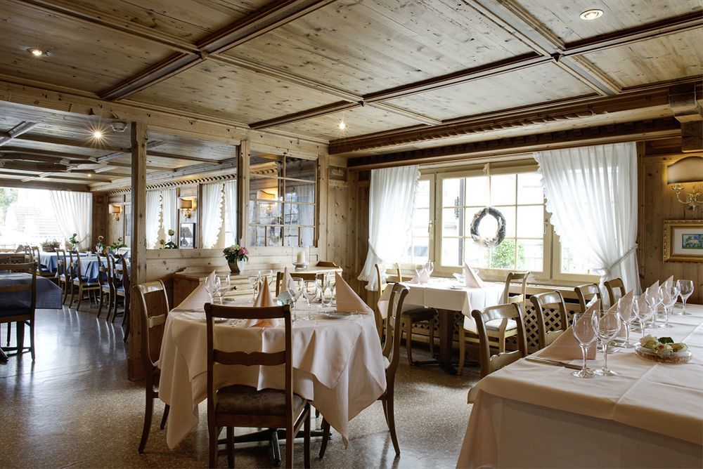 Kunsthotel Linde Garni アインジーデルン エクステリア 写真